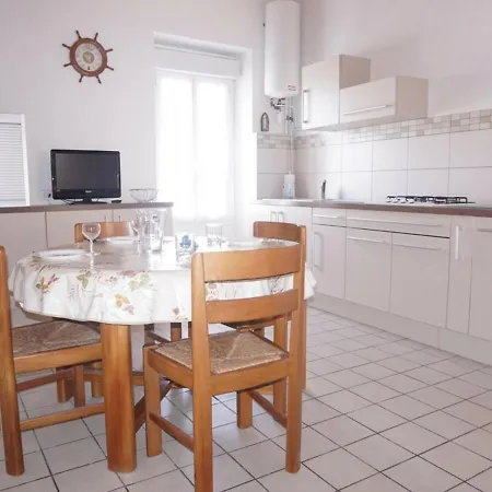 Maison Barbatre, 2 Pieces, 4 Personnes - Fr-1-224b-471 *