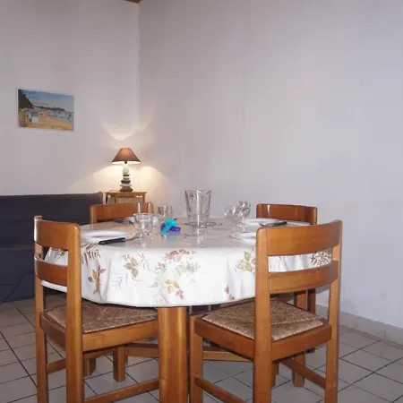 بيت للعطل Maison Barbatre, 2 Pieces, 4 Personnes - Fr-1-224b-471 *
